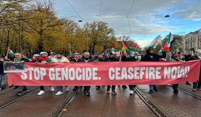 Hollanda’da Filistin’e destek yürüyüşü düzenlendi