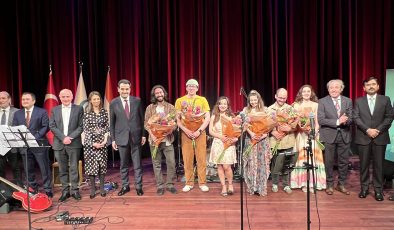 Amsterdam’da ‘Türkiye’den Yunanistan’a, Poptan Halk Şarkılarına’ konseri